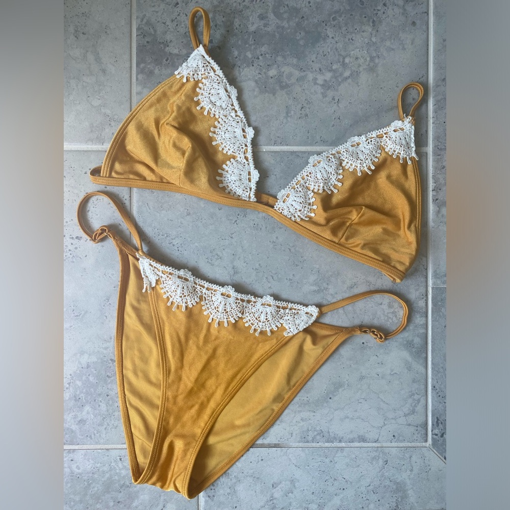Fully adjustable forever 21 bikini